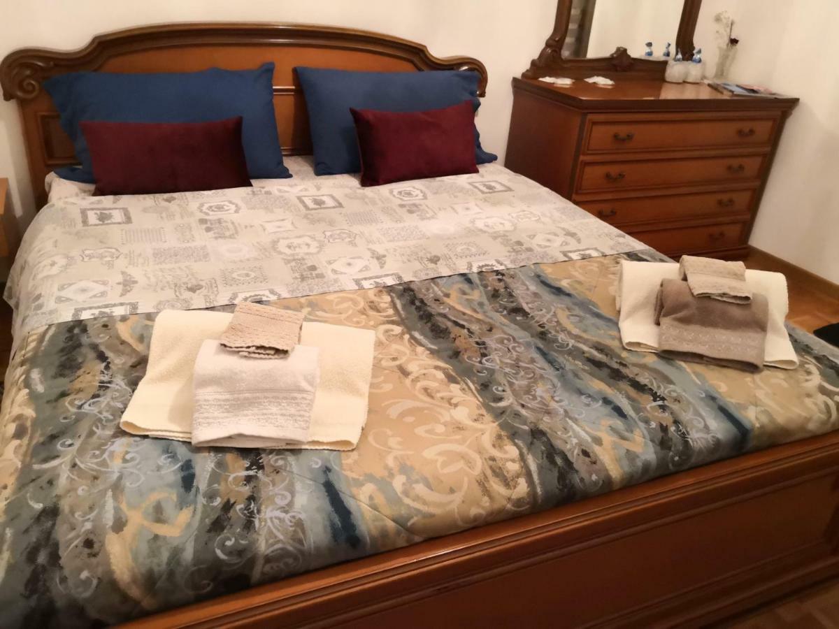 B&B Da Thais Un Piacevole Relax ตรีเอสเต ภายนอก รูปภาพ