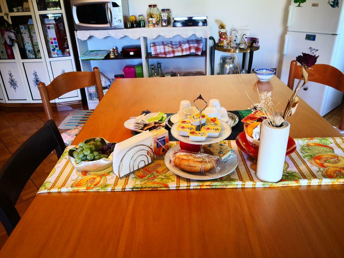 B&B Da Thais Un Piacevole Relax ตรีเอสเต ภายนอก รูปภาพ